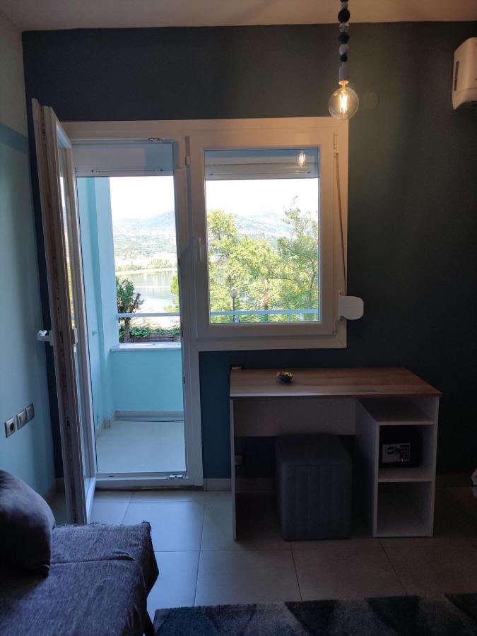 The North Apartment Kastoria Eksteriør billede